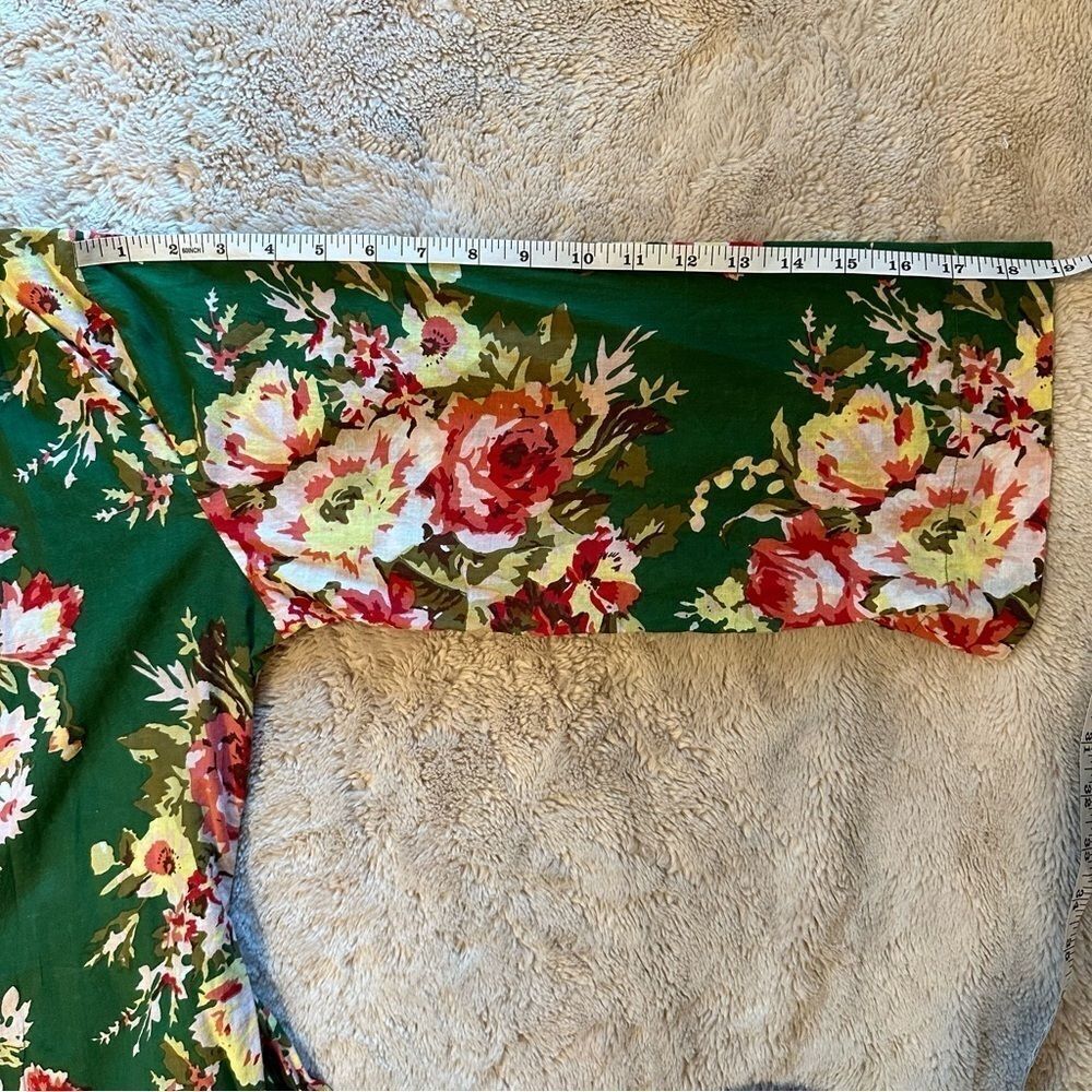 Green floral robe - Picture 4 of 6